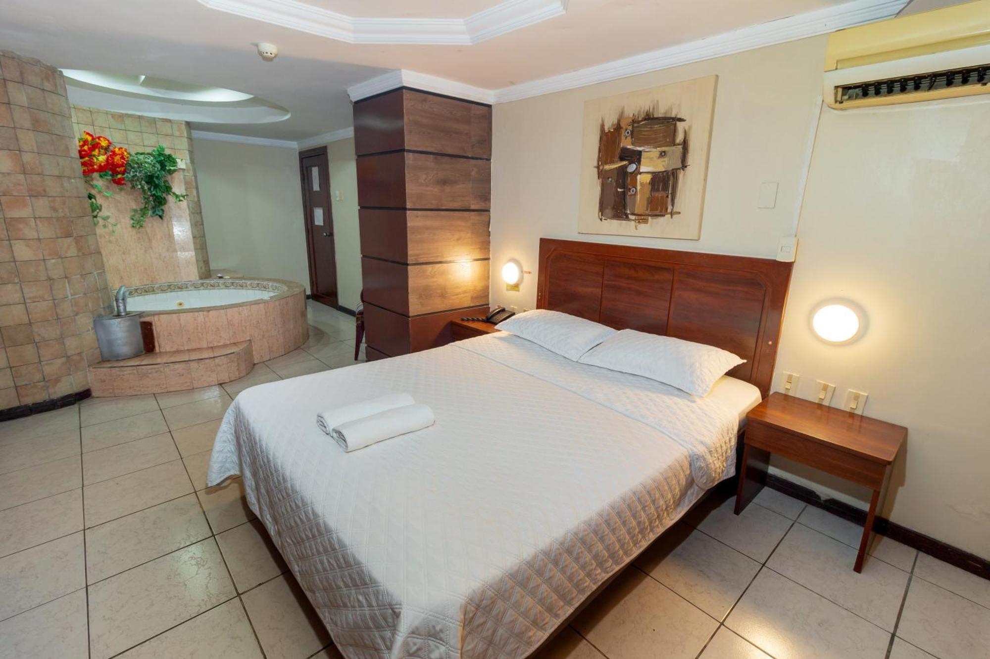 Hotel Malecon Inn Guayaquil Luaran gambar